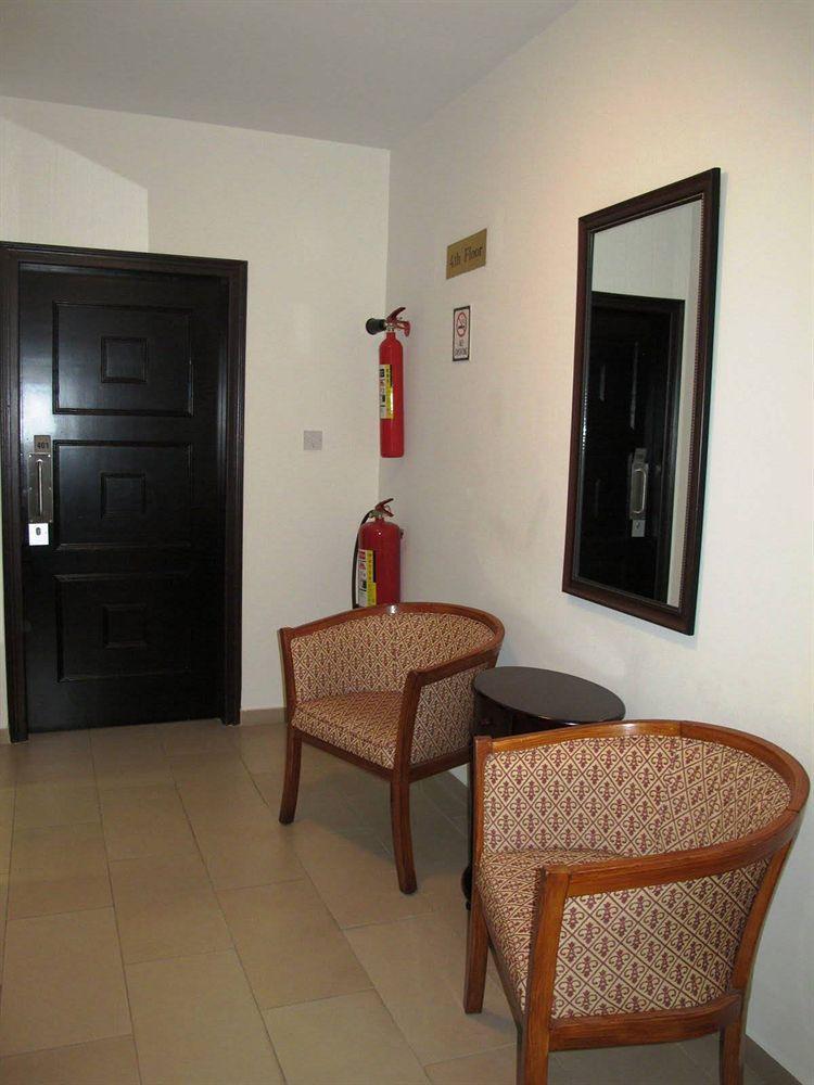 Eleonora Hotel Apartments Larnaka Exterior foto
