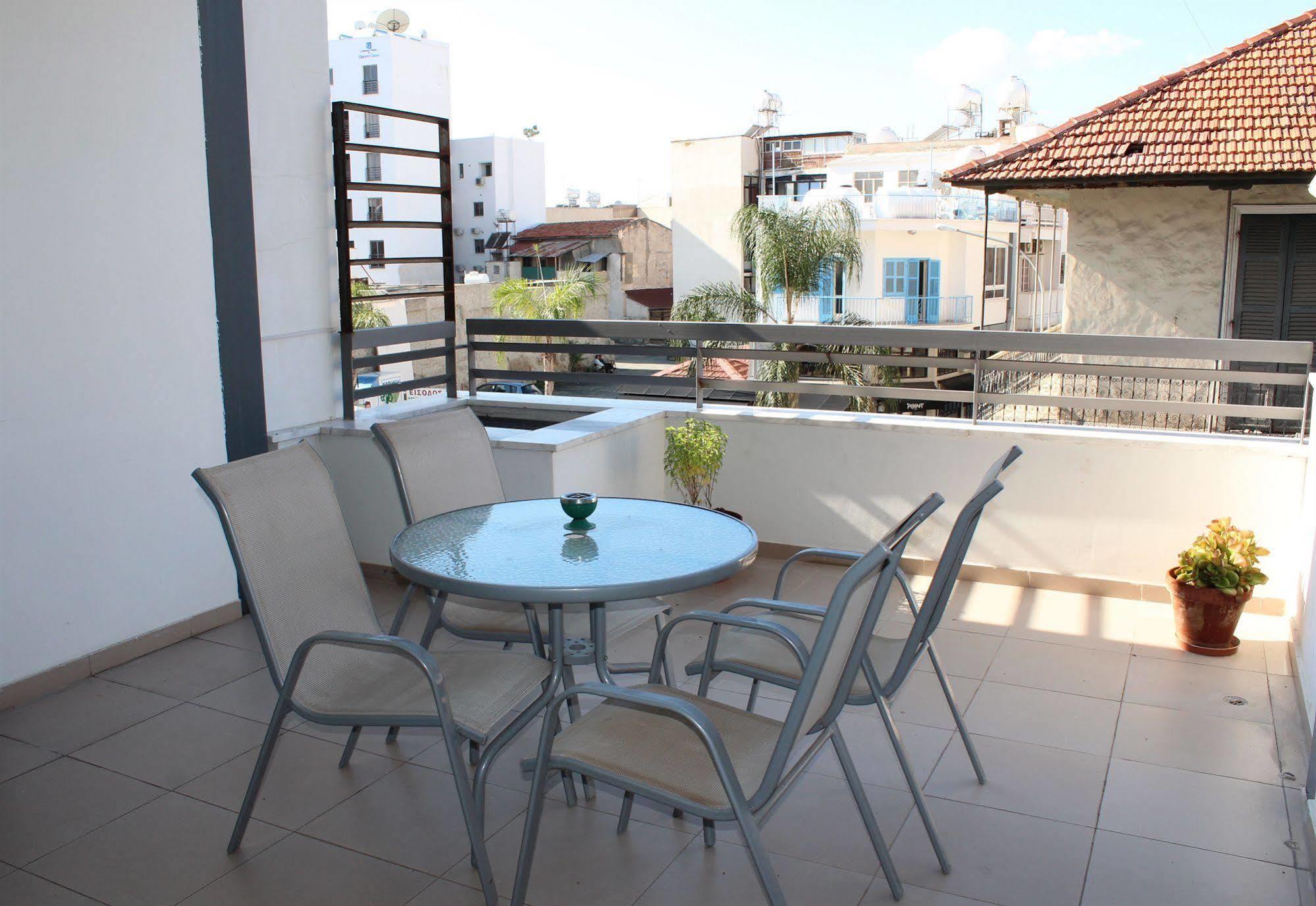 Eleonora Hotel Apartments Larnaka Exterior foto